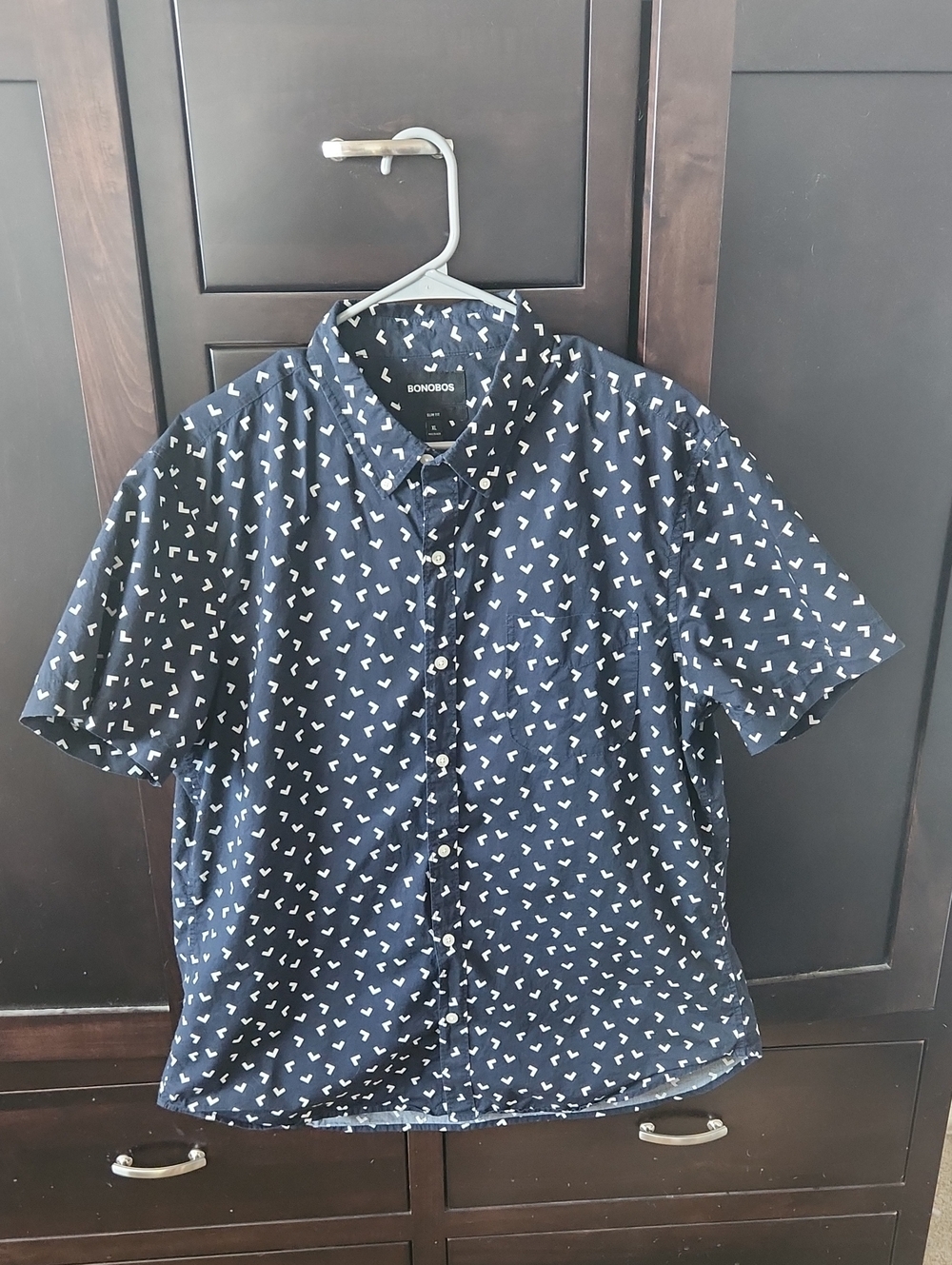 Bonobos Navy Short-Sleeve Button-Down with White Geometric Print